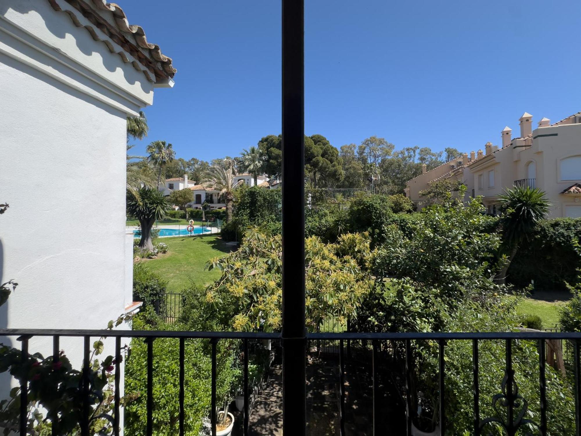 Adosado Junto Al Mar Villa Estepona Exterior photo